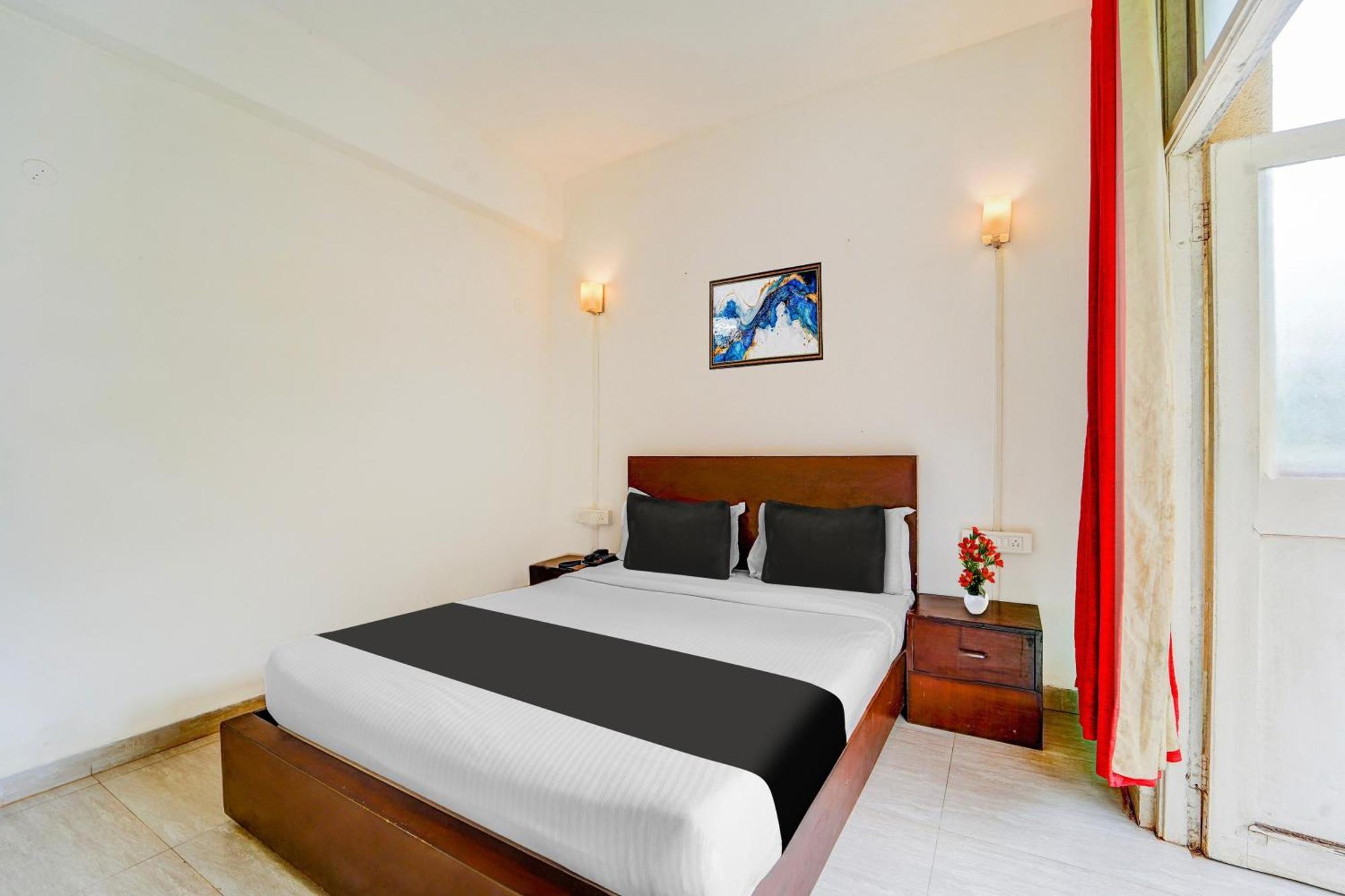 Super Townhouse Calangute - Baga Circle Formerly Park Avenue מראה חיצוני תמונה