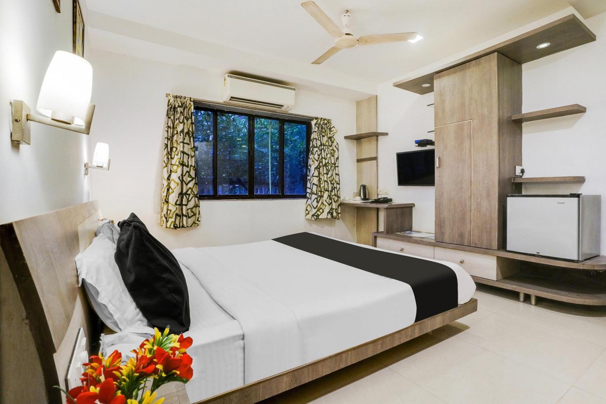Super Townhouse Calangute - Baga Circle Formerly Park Avenue מראה חיצוני תמונה